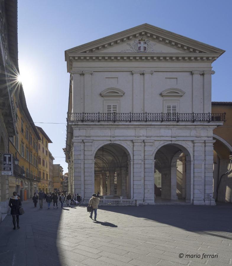 Mediceo 42 Hotel Pisa Bagian luar foto