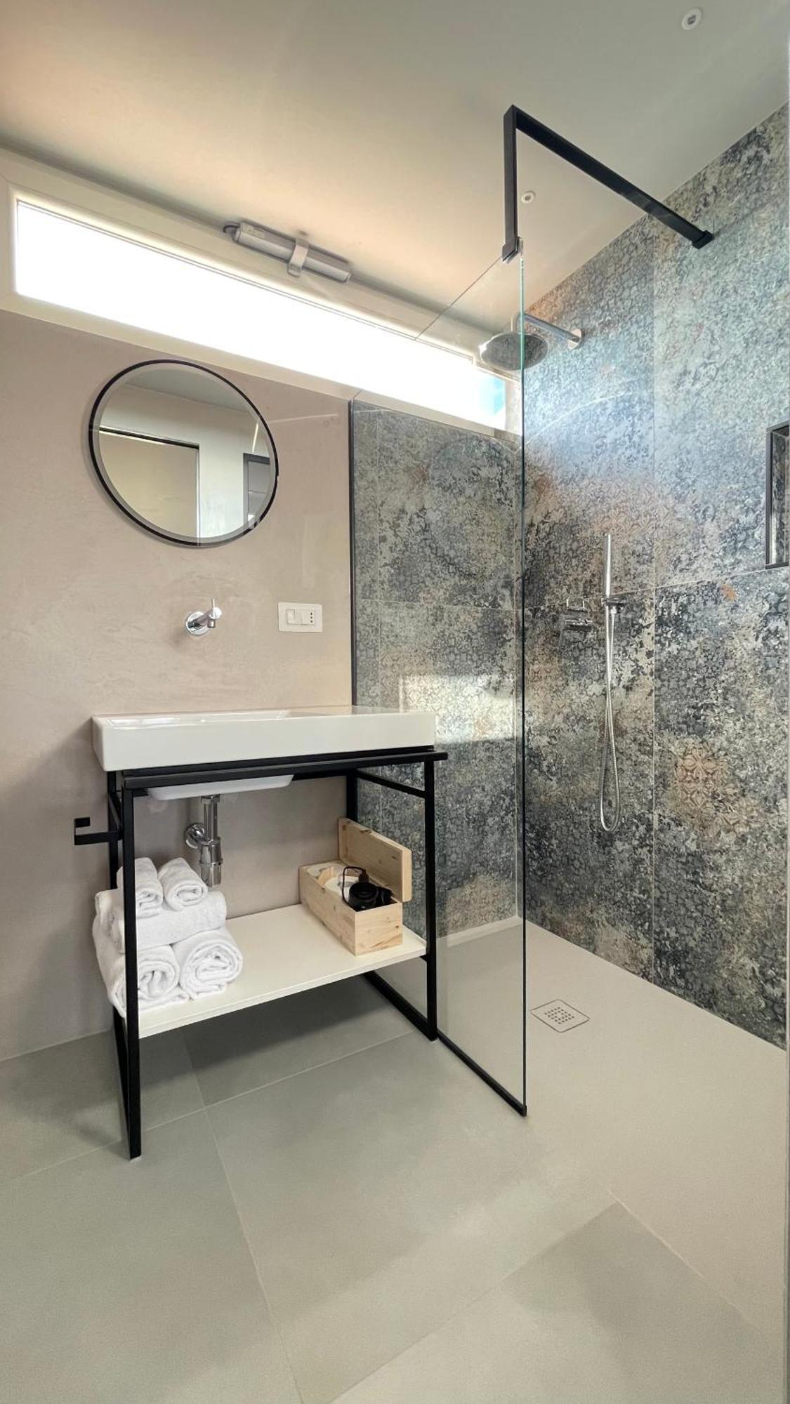 Mediceo 42 Hotel Pisa Bagian luar foto