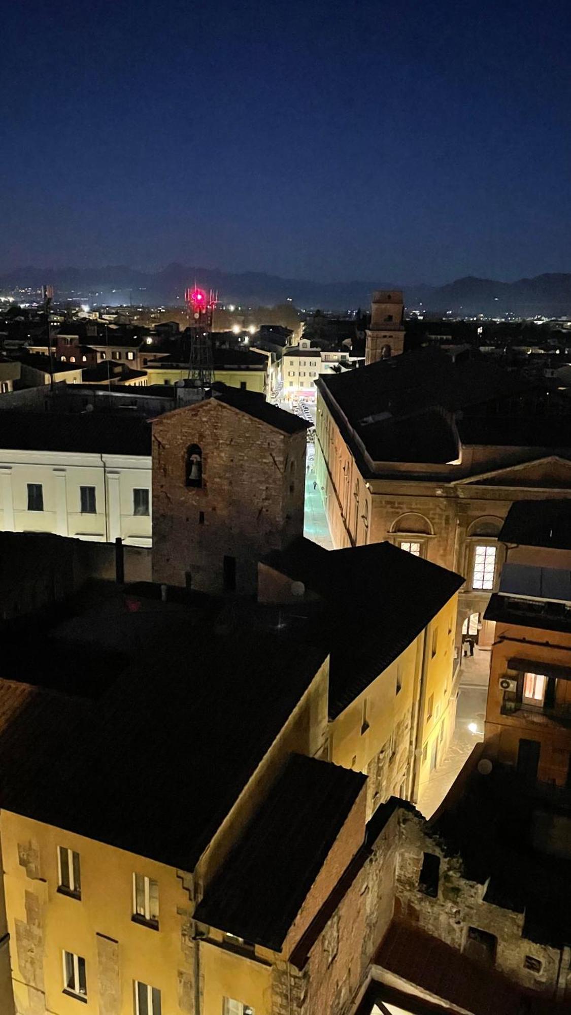 Mediceo 42 Hotel Pisa Ruang foto