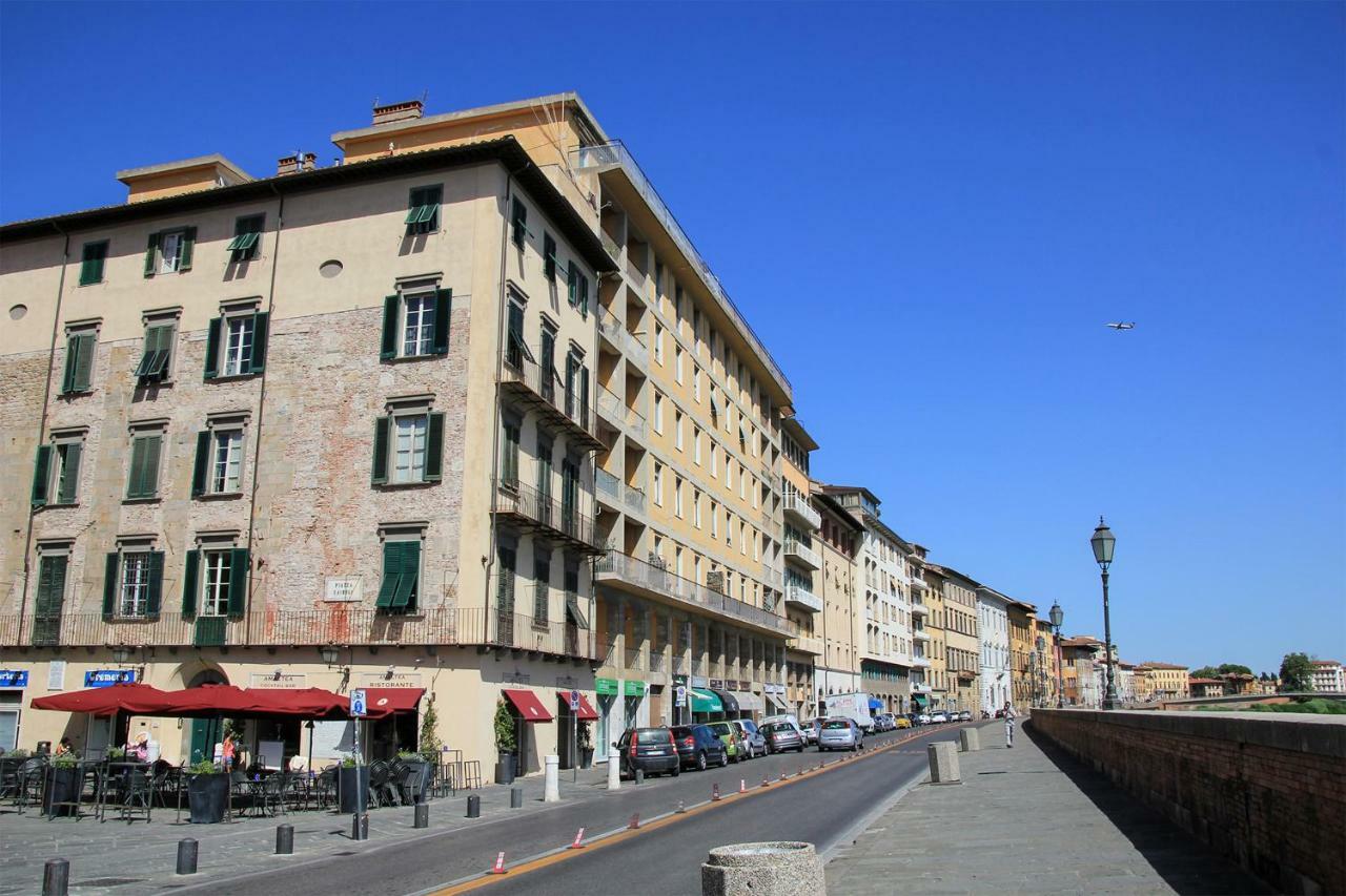 Mediceo 42 Hotel Pisa Bagian luar foto